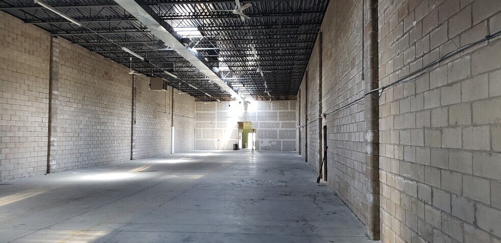 More Photos Of 134 N 10th St, Kenilworth Warehouse For Lease