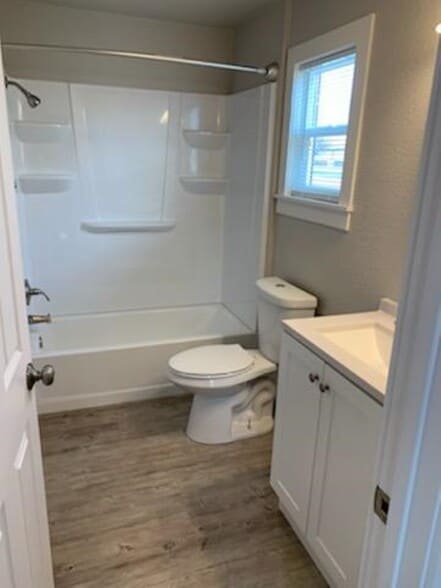 More Photos Of 415 S 11th E, Mountain Home Multifamily For Sale