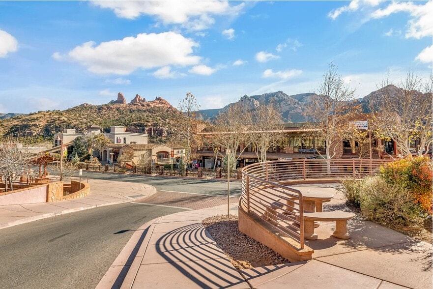 More Photos Of 321 N State Route 89A, Sedona Freestanding For Sale