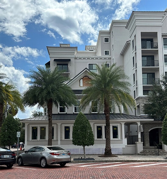 Primary Photo Of 504 W Grand Central Ave, Tampa Restaurant For Lease