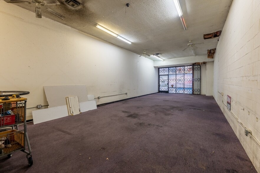 More Photos Of 19739-19749 Sherman Way, Canoga Park Storefront For Sale