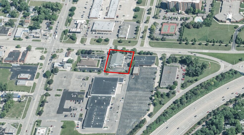 More Photos Of 2104 E Eleven Mile Rd, Warren Office For Sale