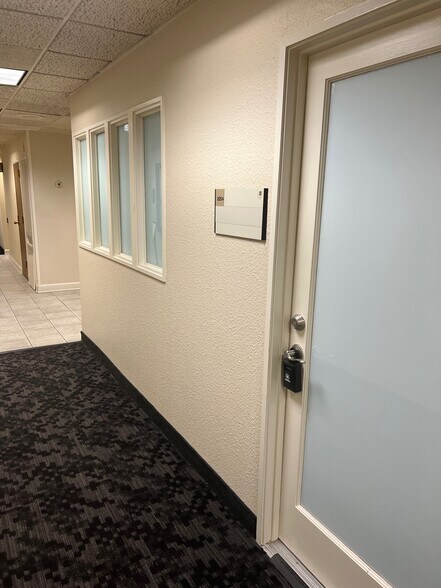 More Photos Of 8355 Walnut Hill Ln, Dallas Medical For Sale