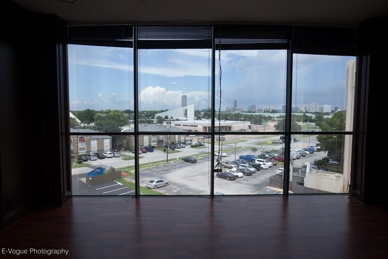 More Photos Of 6430 Richmond Ave, Houston Office Residential For Lease