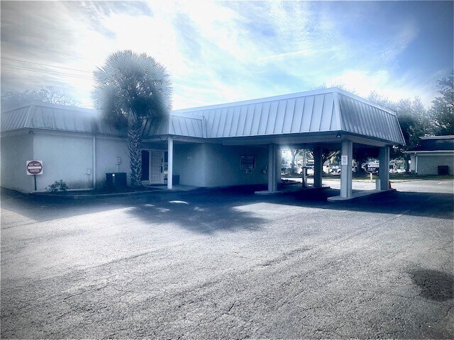 More Photos Of 6131 Atlantic Blvd, Jacksonville Bank For Lease