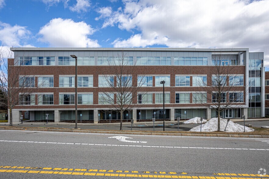 More Photos Of 314 Littleton Rd, Westford Office For Lease
