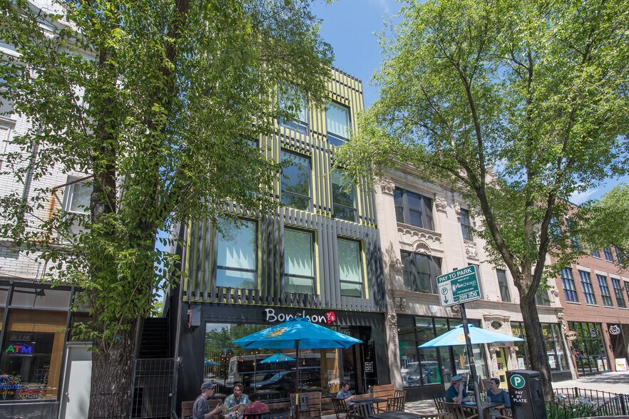 Primary Photo Of 1728 W Division St, Chicago Apartments For Lease