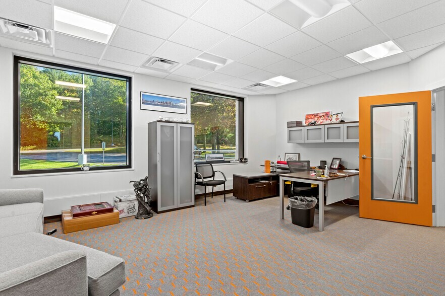 More Photos Of 1 Broadcast Way, Cadillac Medical For Sale