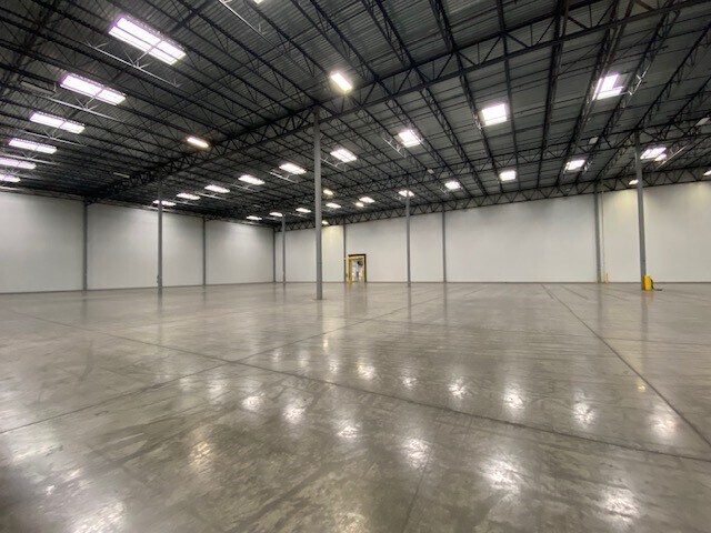 More Photos Of 4647 Logistics Dr, Stockton Distribution For Lease