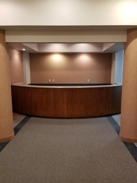 More Photos Of 725 Highland Oaks Dr, Winston-Salem Medical For Lease
