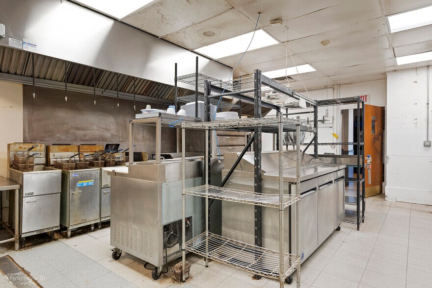 More Photos Of 119 W Washington St, Momence Restaurant For Sale