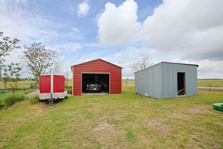 More Photos Of 10191 Bonner Rd, Pattison Specialty For Sale