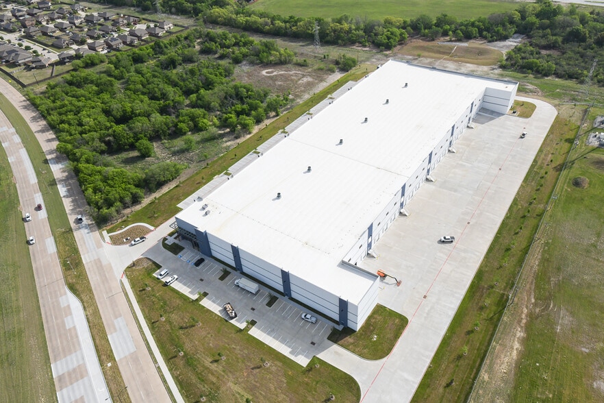 More Photos Of 4900 Marine Creek Pkwy Pky, Fort Worth Warehouse For Lease