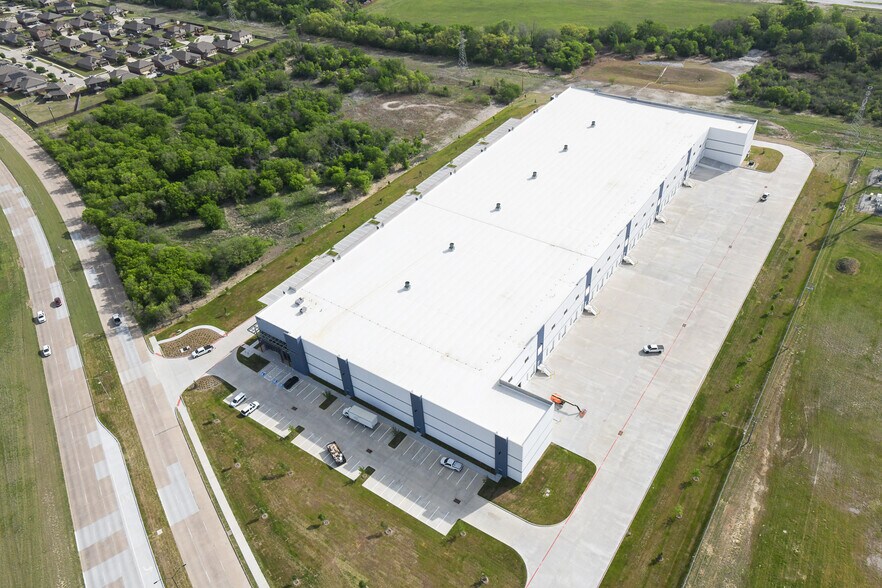 More Photos Of 4900 Marine Creek Pkwy Pky, Fort Worth Warehouse For Lease