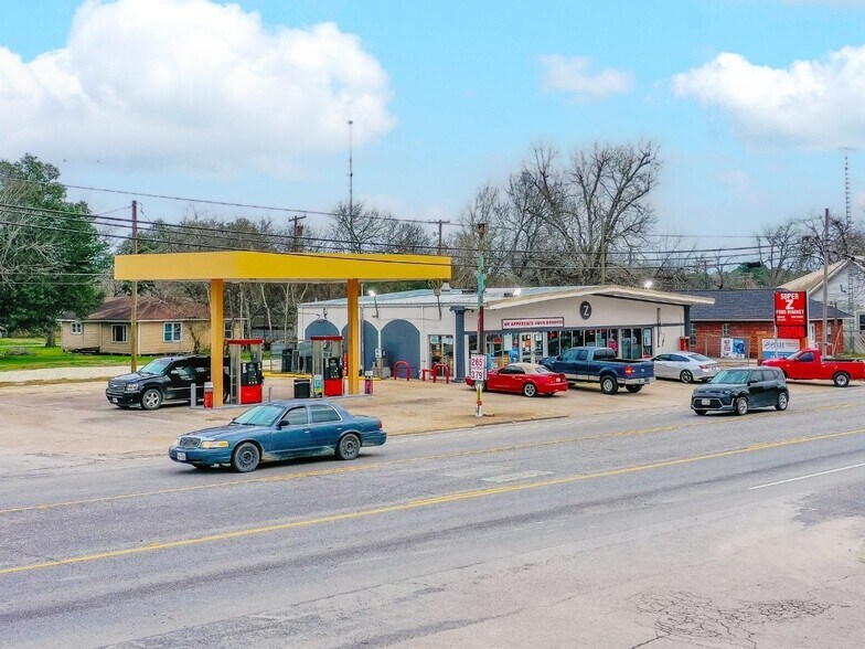 Primary Photo Of 257 S Robb St, Trinity Convenience Store For Sale