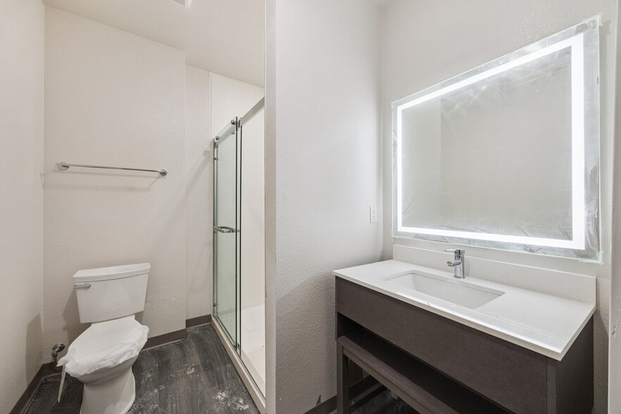 More Photos Of 5005 Avenue U, Galveston Hotel For Sale