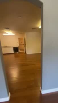 Primary Photo Of 314 S Cloverdale Blvd, Cloverdale Office For Lease