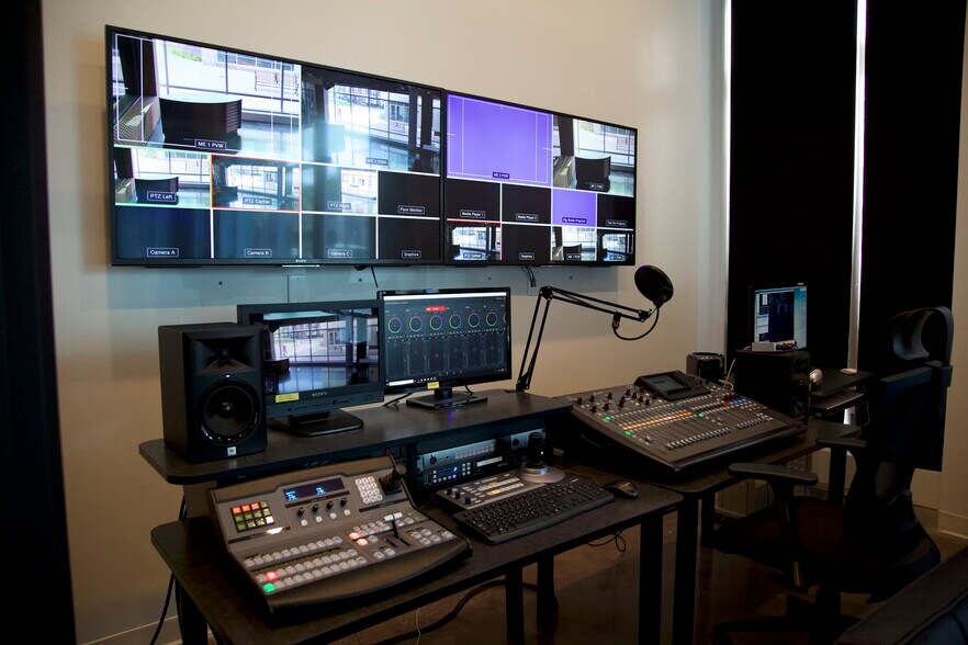 More Photos Of 2-20 Merrimack St, Haverhill Office For Sale