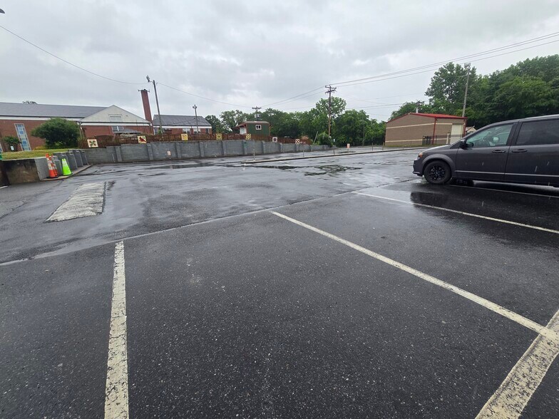 More Photos Of , Mount Holly Unknown For Sale