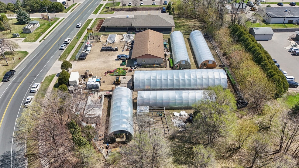 More Photos Of 2900 E 65th St, Inver Grove Heights Garden Center For Sale