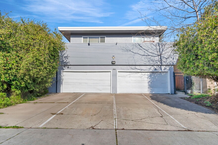 Primary Photo Of 2261 48 Ave, Oakland Apartments For Sale