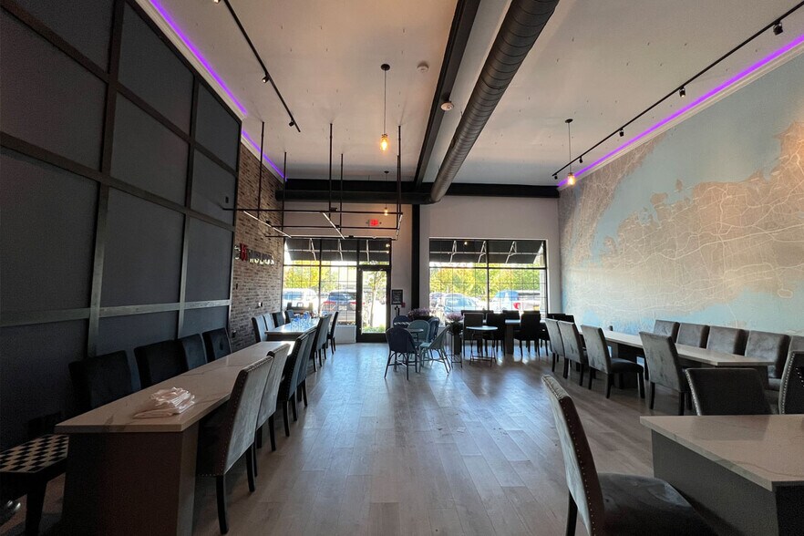 More Photos Of 1111-1113 N Country Rd, Stony Brook General Retail For Lease