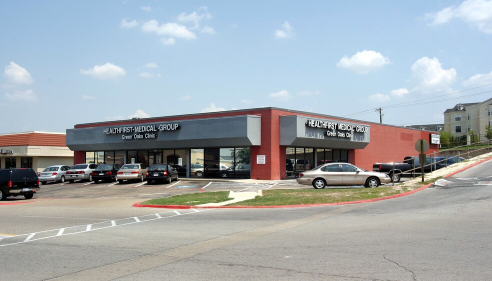 More Photos Of 2400 Mall Cir, Fort Worth Medical For Lease