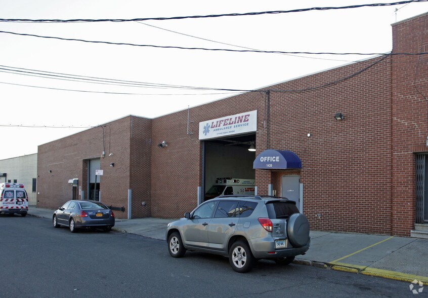 More Photos Of 1434-1444 Commerce Ave, Bronx Warehouse For Lease