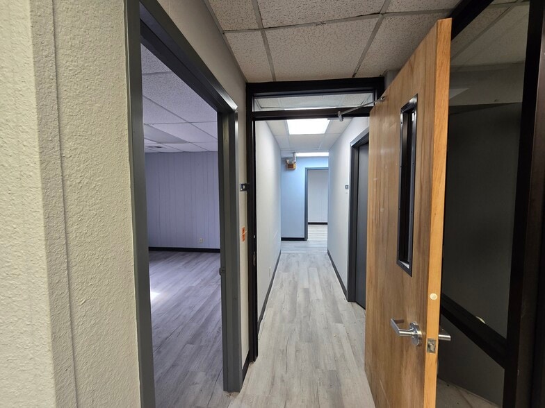 More Photos Of 2408 S 37th St, Temple Office For Sale