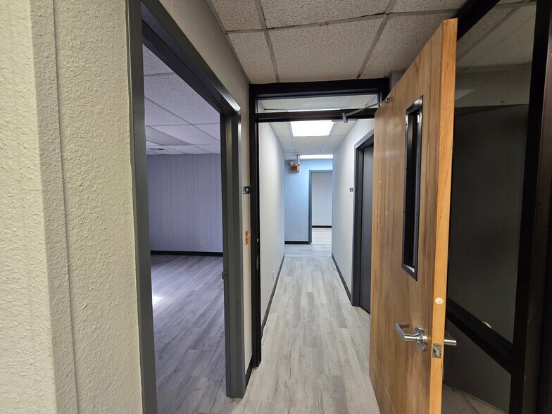 More Photos Of 2408 S 37th St, Temple Office For Sale