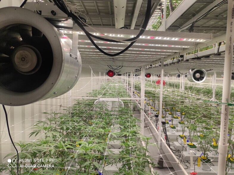 More Photos Of 609 Indian Rd, Seiling Auto Repair For Sale