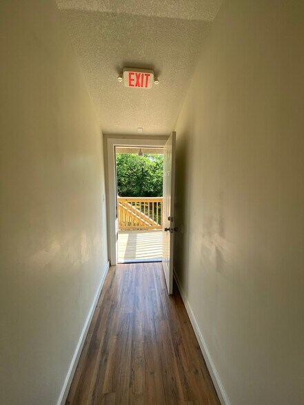 More Photos Of 8705 E 63rd Trafficway, Kansas City Apartments For Sale