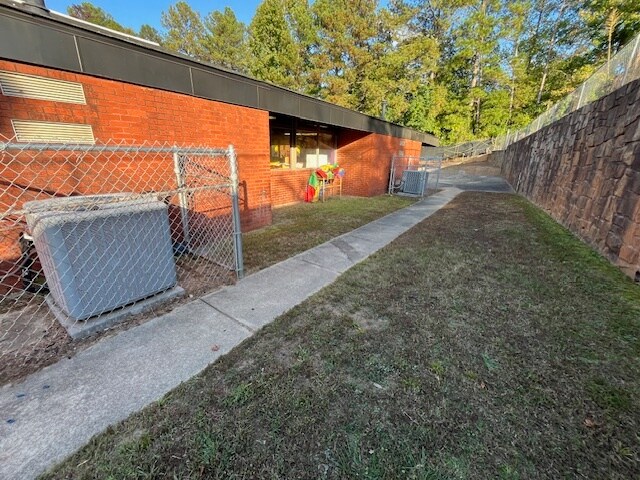 More Photos Of 699 Village Square Dr, Stone Mountain Daycare Center For Sale