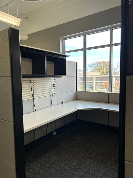 More Photos Of 310 Billingsly Ct, Franklin Medical For Sale