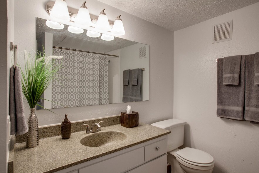 More Photos Of 6109 Bay Island Dr, Garland Apartments For Sale