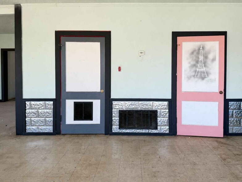 More Photos Of 1614 Pulliam St, San Angelo Office For Sale