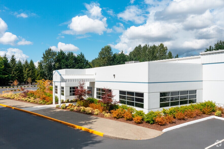 More Photos Of 403 N Levee Rd, Puyallup Manufacturing For Sale