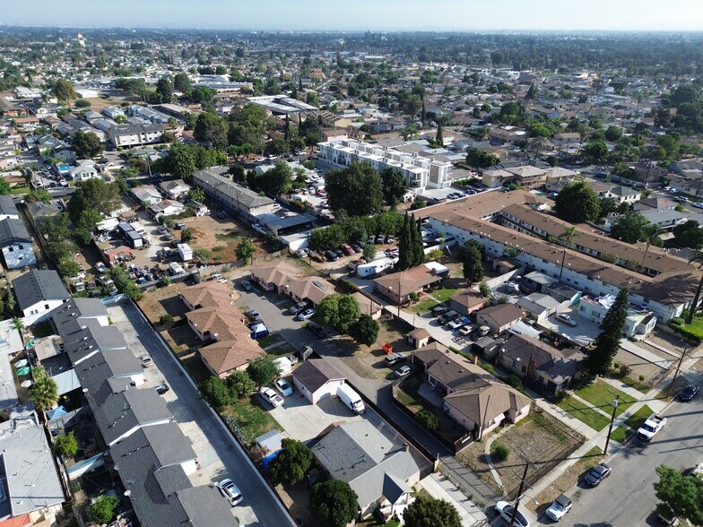 More Photos Of 3161 Euclid Ave, Lynwood Apartments For Sale