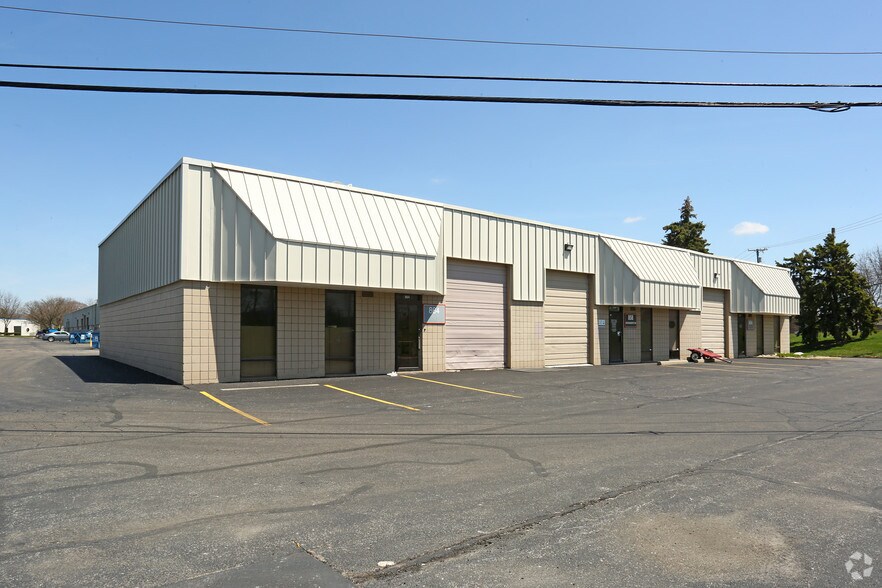 More Photos Of 802-864 Phoenix Dr, Ann Arbor Warehouse For Lease