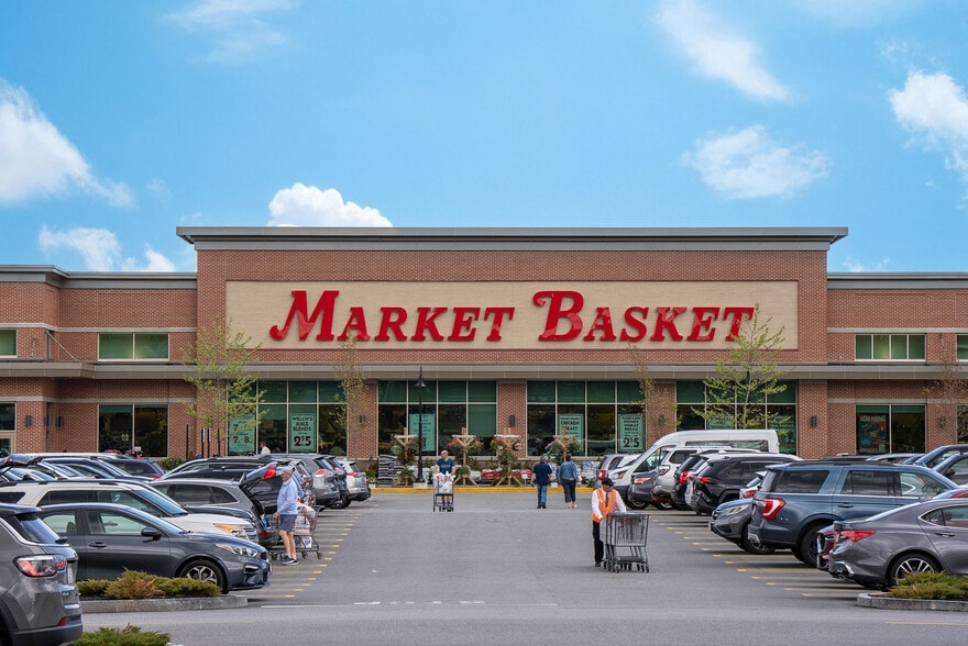 More Photos Of 1775 Washington St, Hanover Unknown For Lease