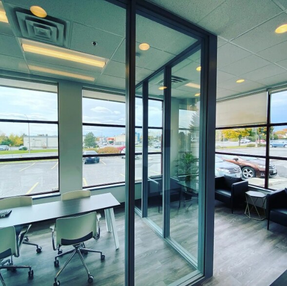 More Photos Of 474 Hazeldean Rd, Ottawa General Retail For Lease