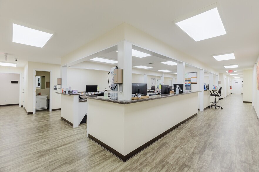 More Photos Of 412 E 4th Ave, Cordele Healthcare For Sale