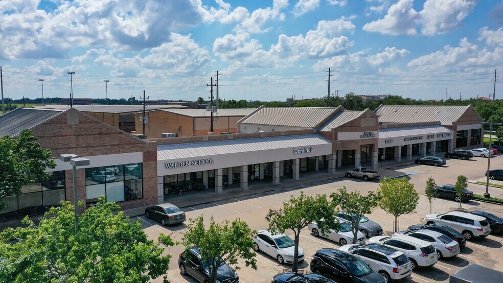 More Photos Of 16103 Lexington Blvd, Sugar Land Unknown For Lease