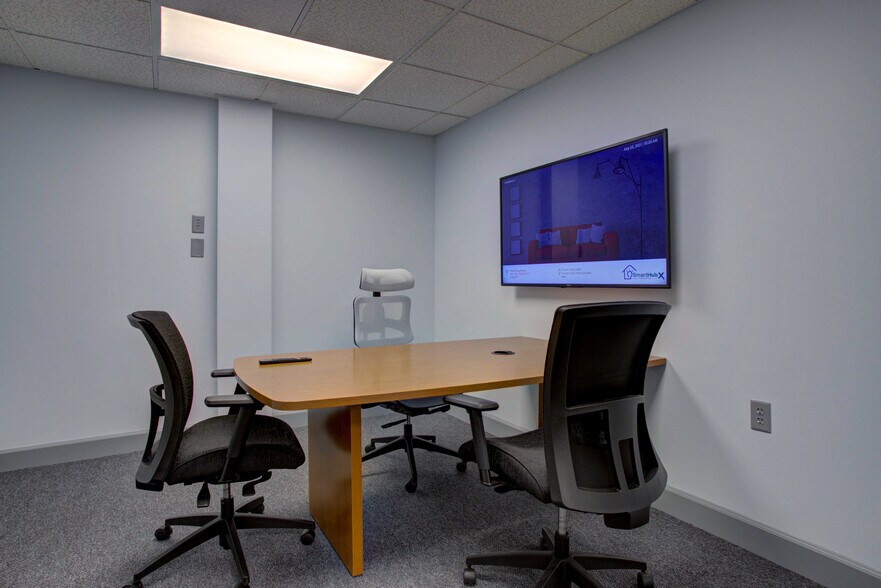 More Photos Of 930 Red Rose Ct, Lancaster Office For Sale