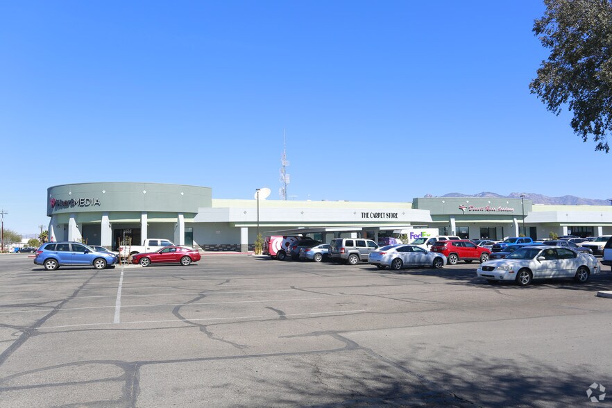 More Photos Of 318-326 Fort Lowell Rd, Tucson Unknown For Lease