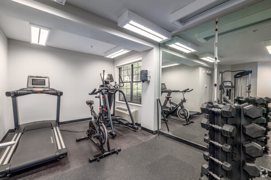 More Photos Of 8710 Research Dr, Charlotte Apartments For Sale