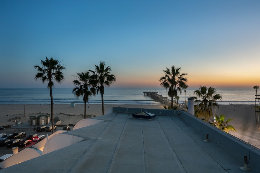 More Photos Of 3111 Ocean Front Walk, Marina Del Rey Apartments For Sale