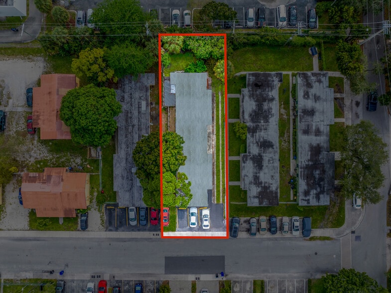 More Photos Of 1132 NW 2nd St, Fort Lauderdale Apartments For Sale