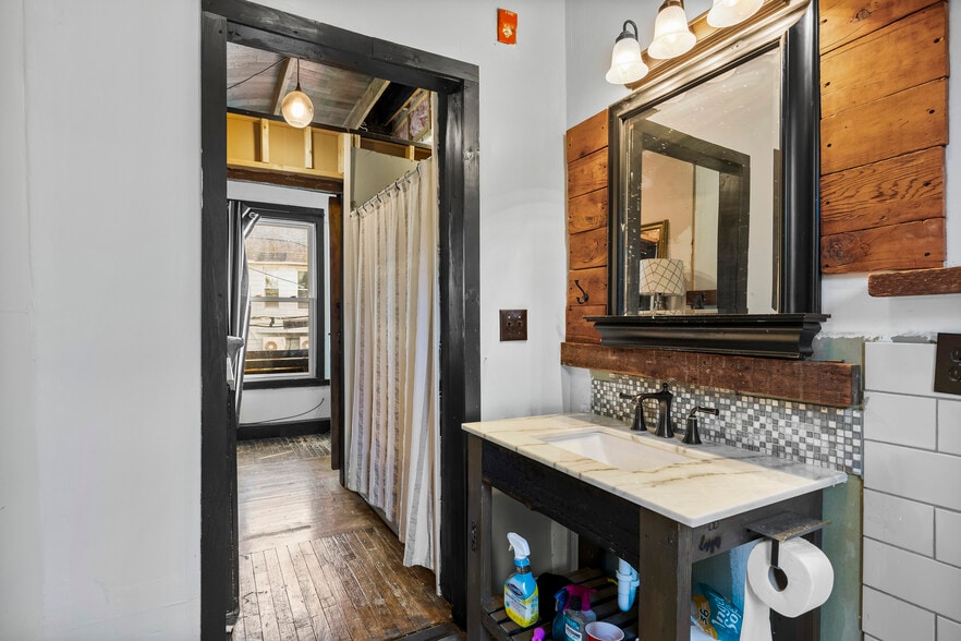 More Photos Of 764 1/2 Eastern Ave, Schenectady Restaurant For Sale