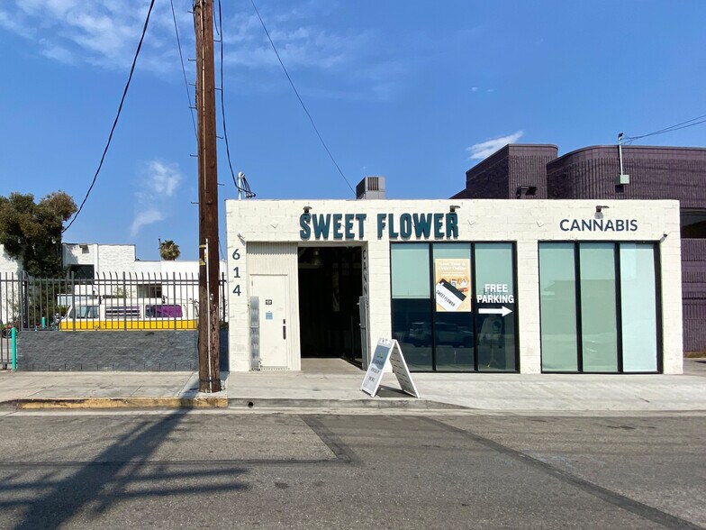 Primary Photo Of 614 S Mateo St, Los Angeles Storefront For Lease